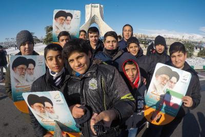 دهه‌هشتادی‌ها در 22بهمن98